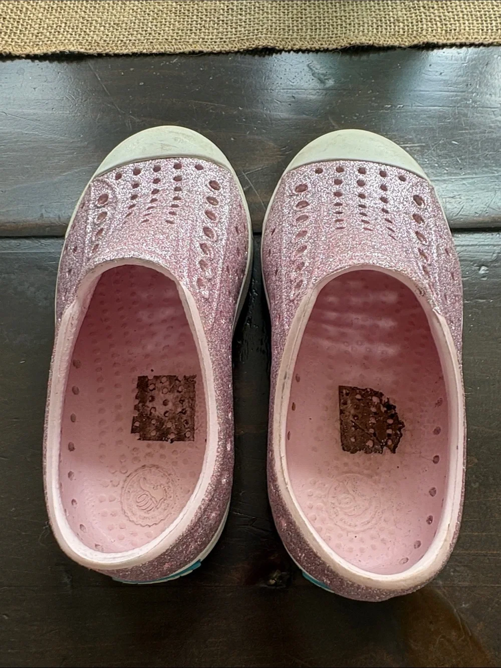 Native sparkly pink